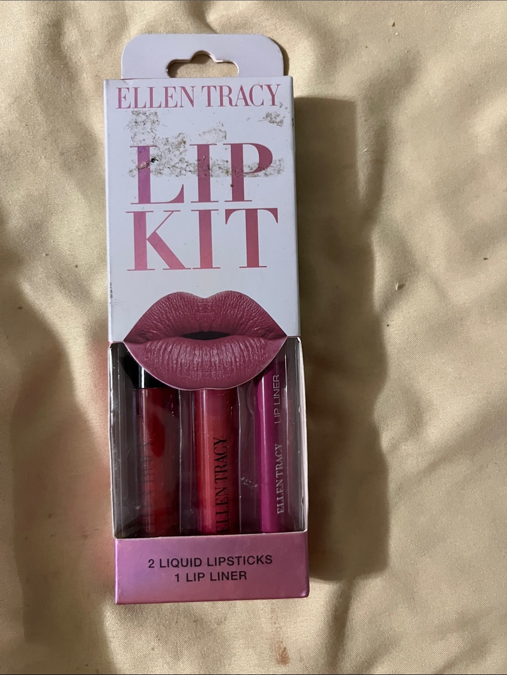 Ellen Tracy Pink Lip Kit with Two Liquid Lipsticks & Lip Liner